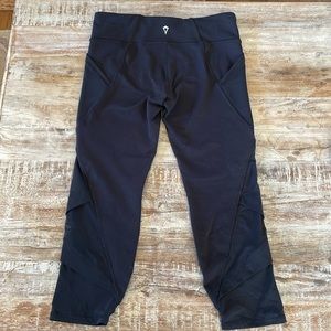 Ivivva crop leggings with tulip mesh detail